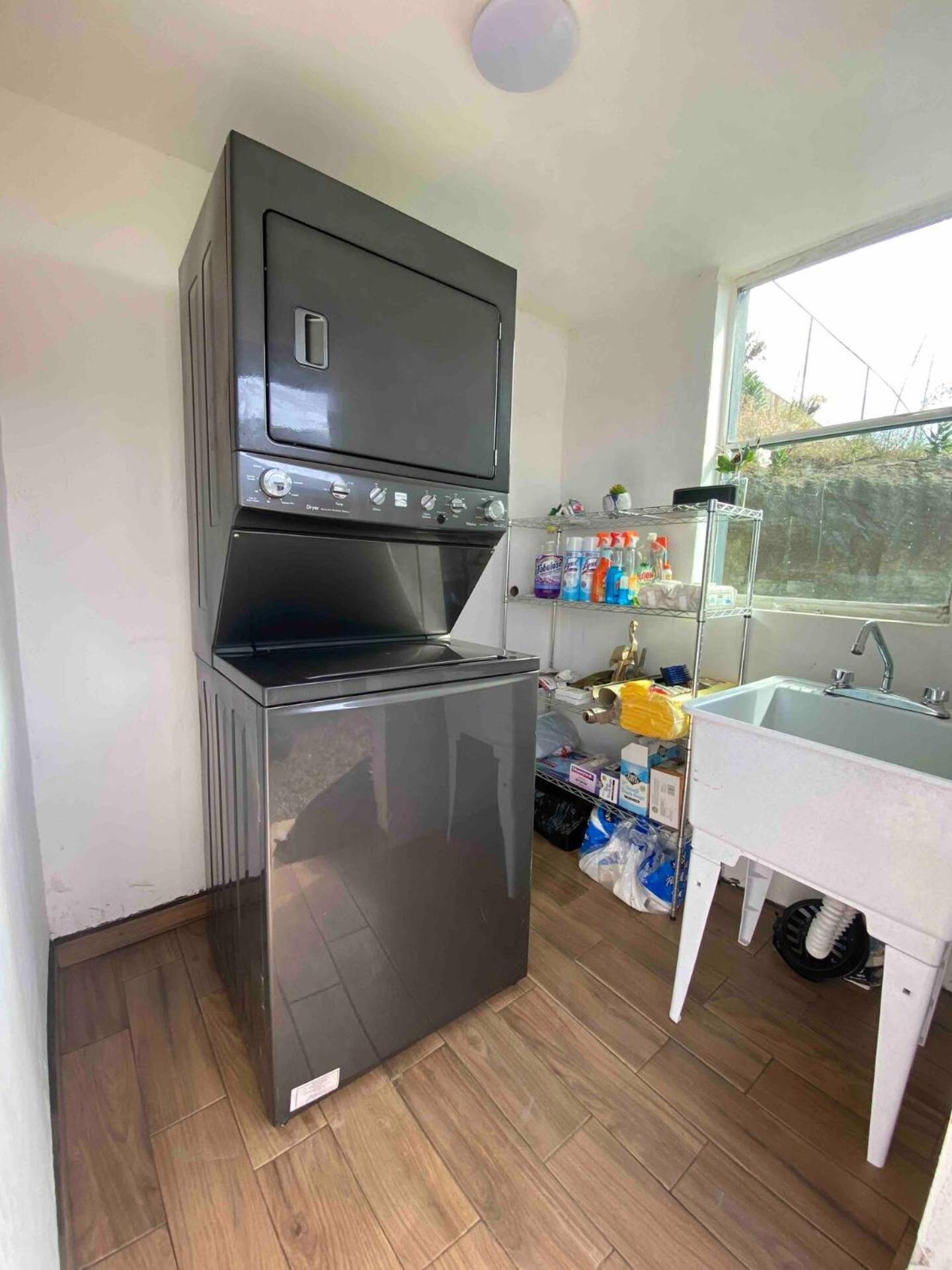 Cozy, Quiet & Pet Friendly Gated Patio Studio Ενσενάντα Εξωτερικό φωτογραφία